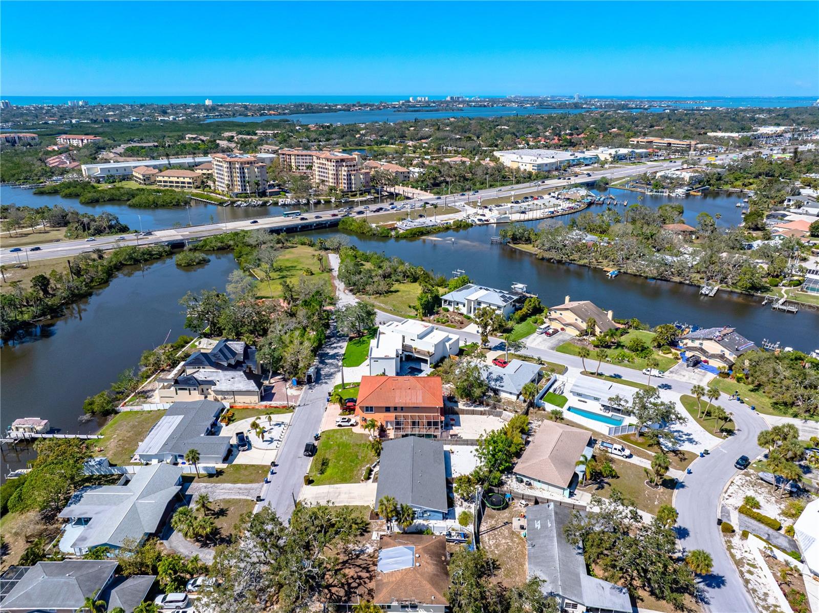 MONTCLAIR VILLAS - Residential Income