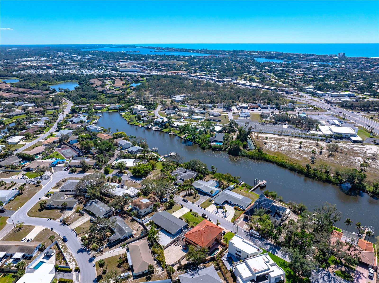 MONTCLAIR VILLAS - Residential Income