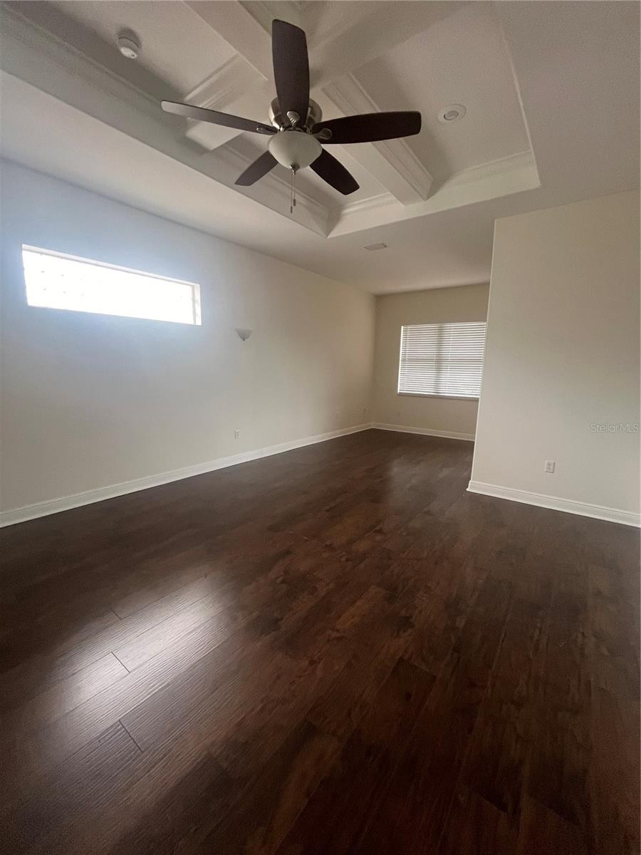 MONTCLAIR VILLAS - Residential Income