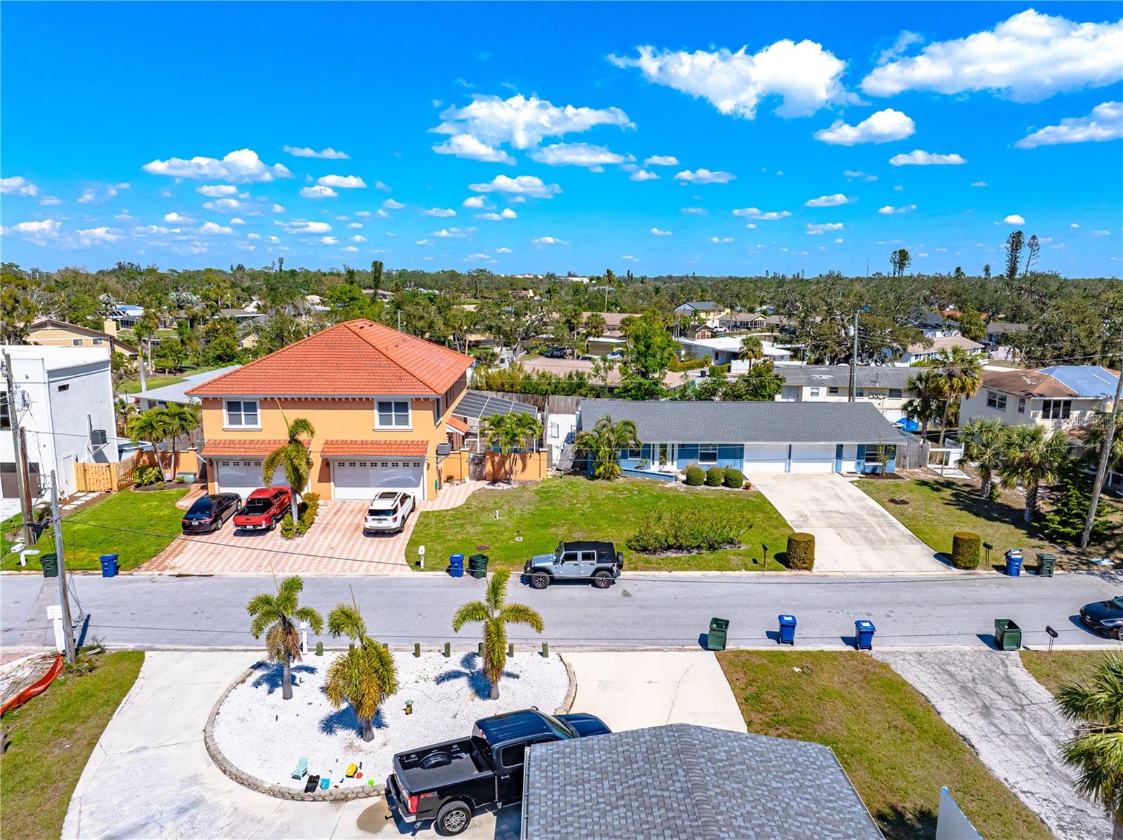 MONTCLAIR VILLAS - Residential Income