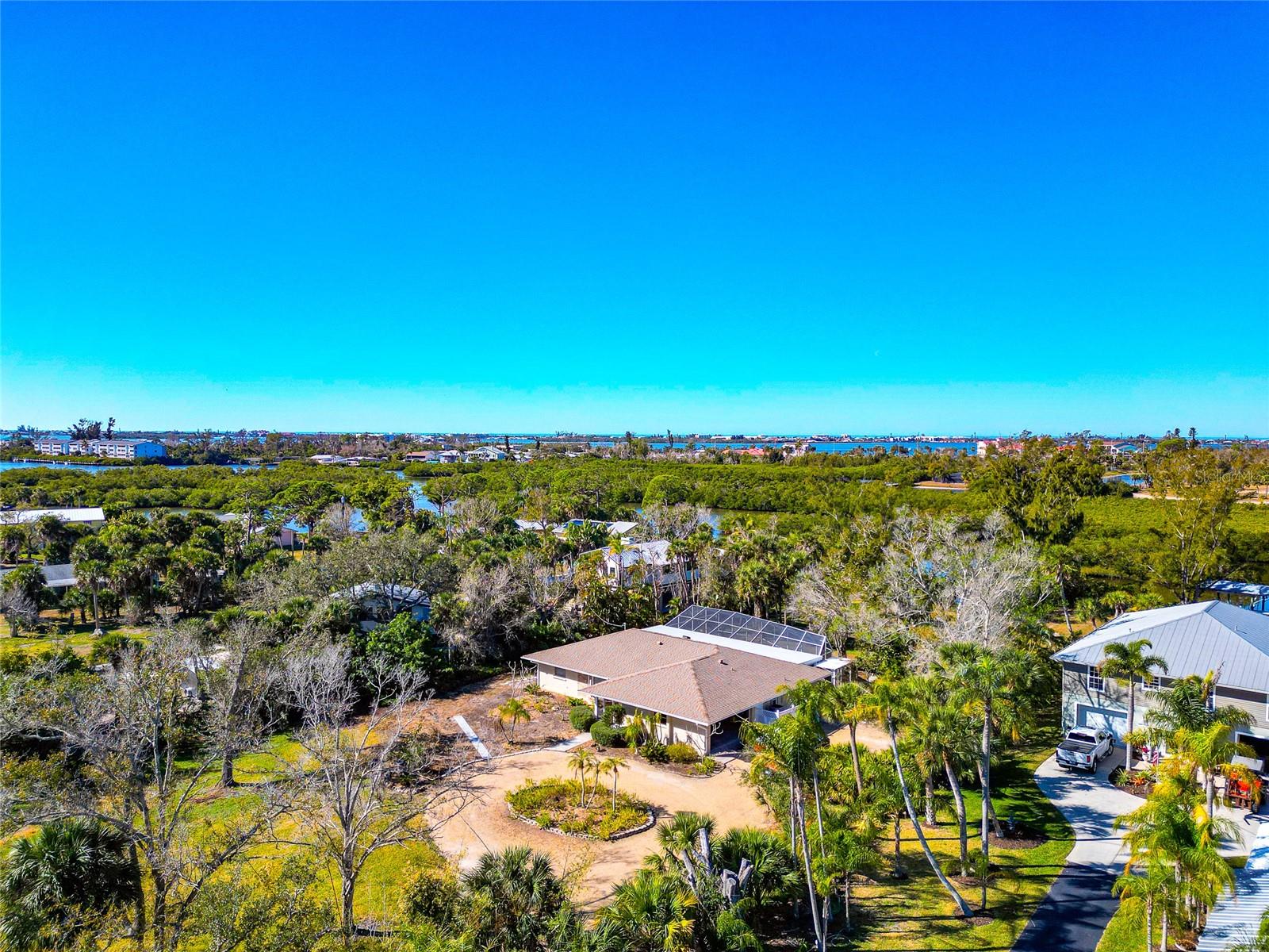 OXFORD MANOR - Residential