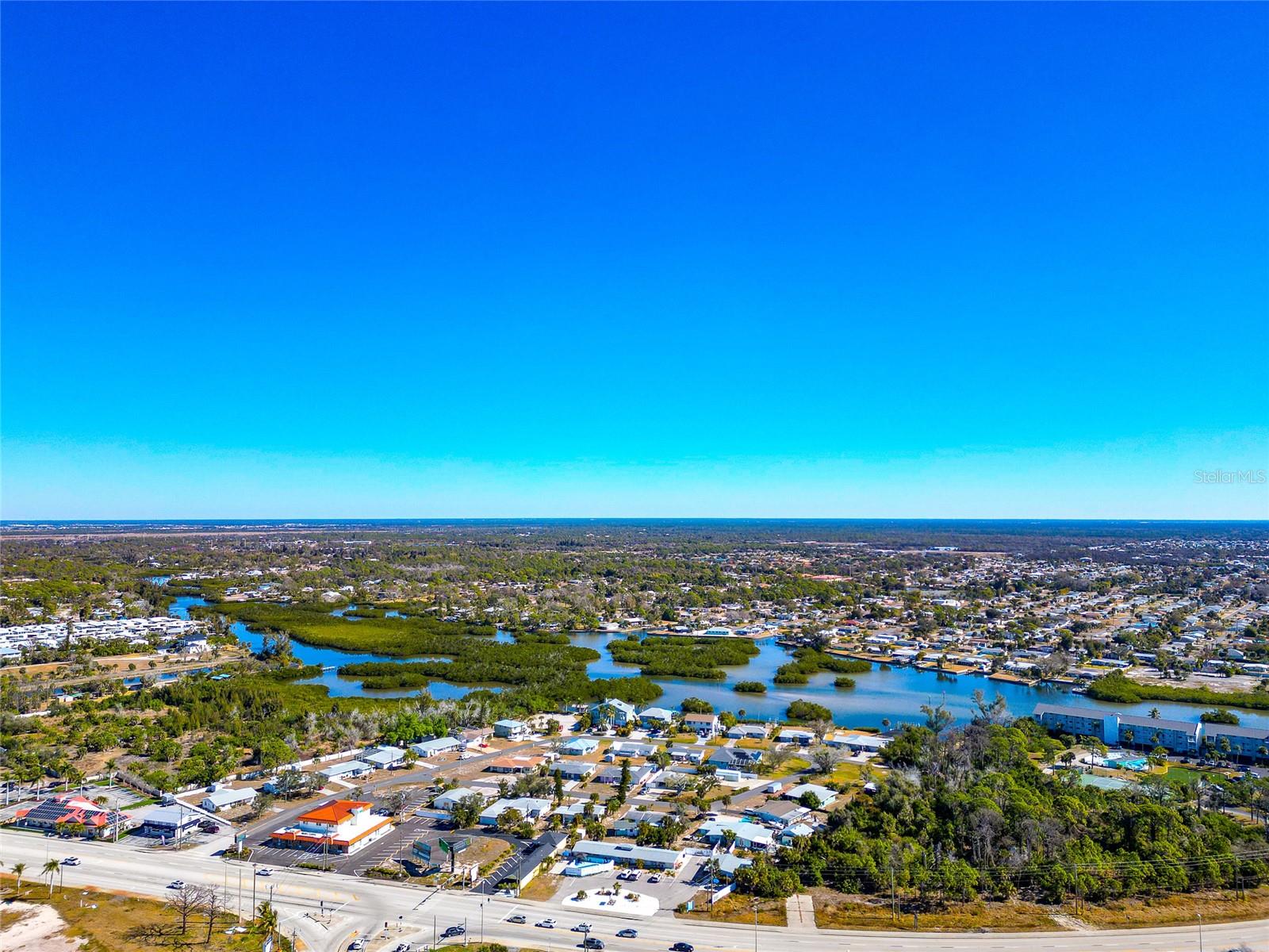 OXFORD MANOR - Residential