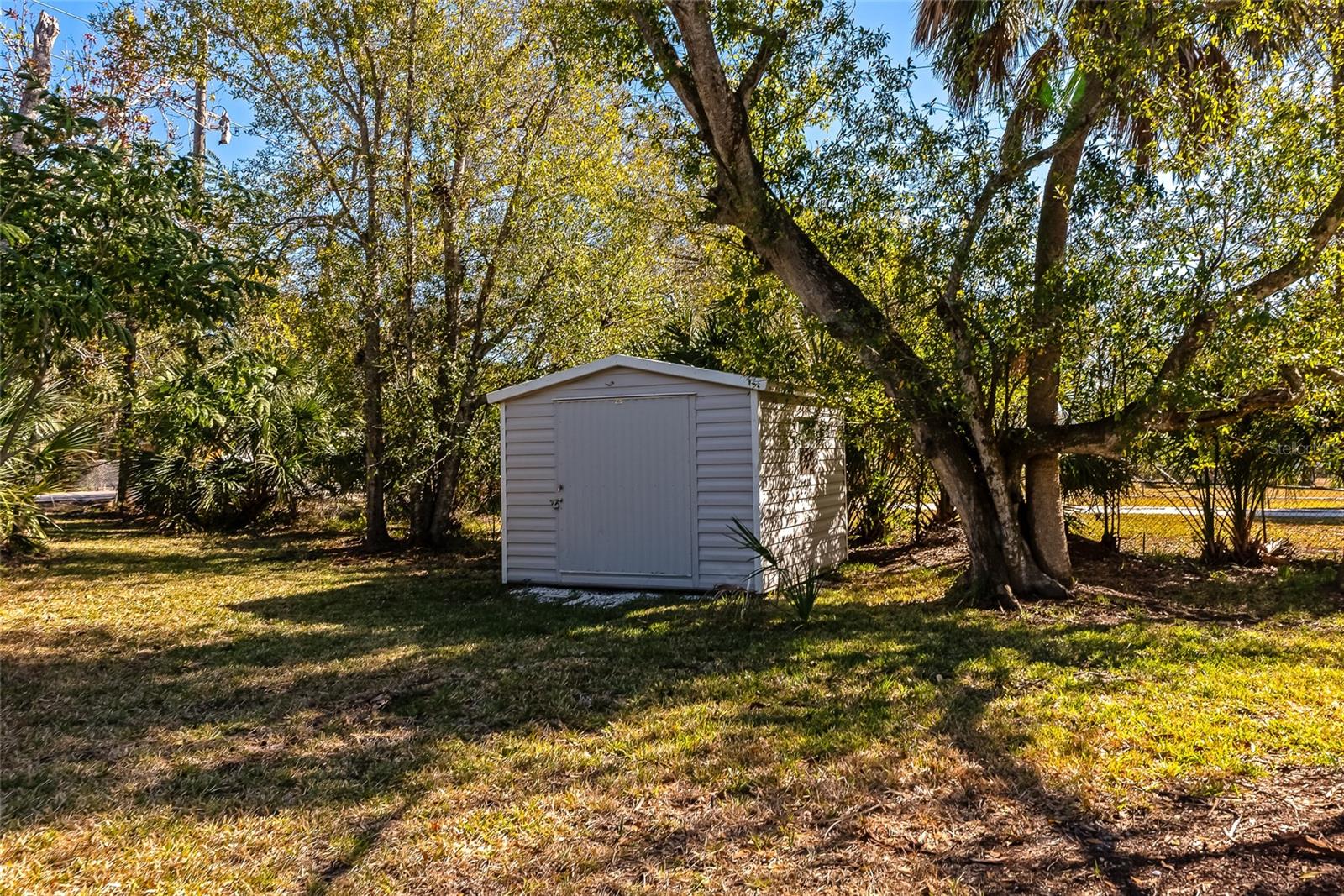 OXFORD MANOR - Residential
