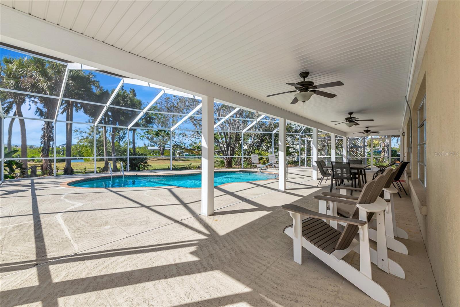 OXFORD MANOR - Residential