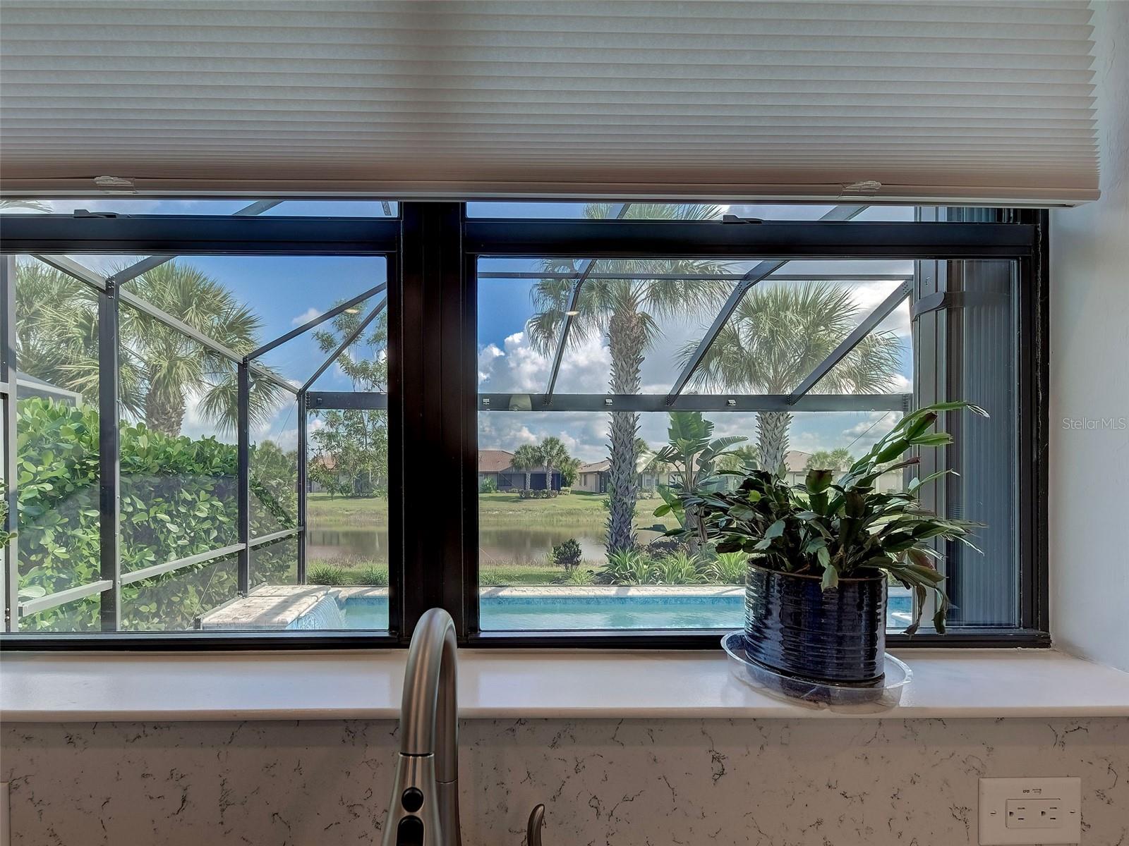 ISLANDWALK/THE WEST VLGS PH 4 - Residential