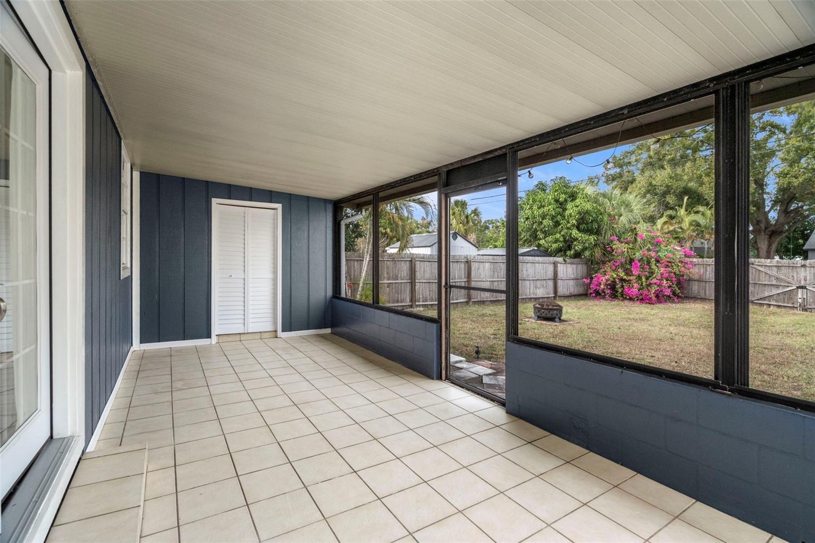 FRANCELLA PARK - Residential