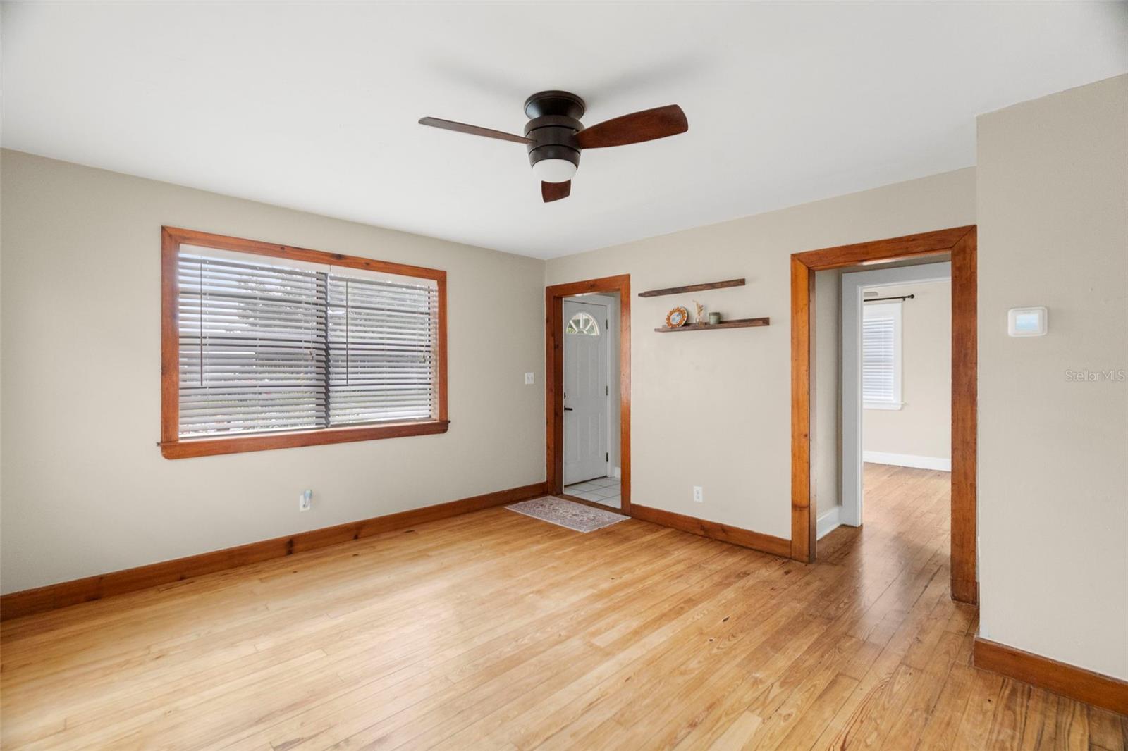 FRANCELLA PARK - Residential