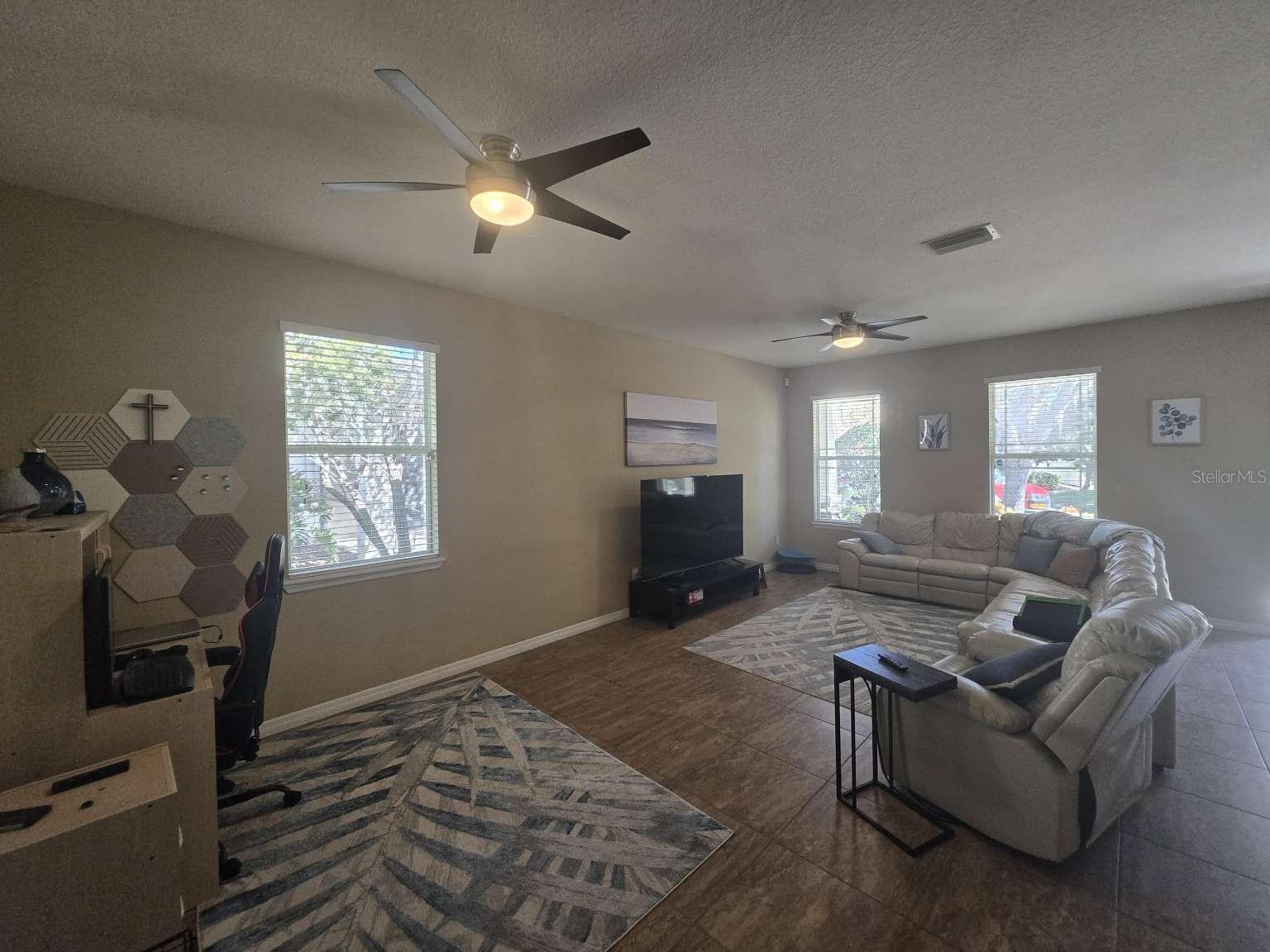 PALMER OAKS ESTATES UNIT 1 - Residential