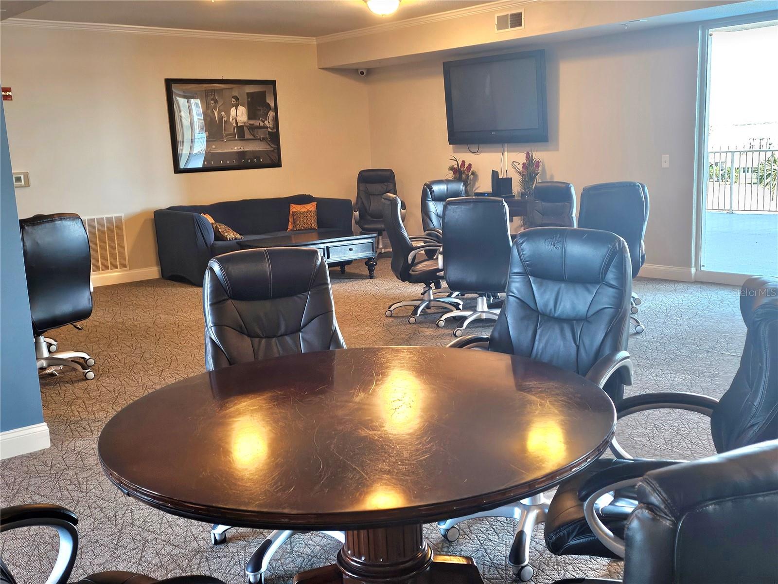 HALIFAX LANDING - Residential