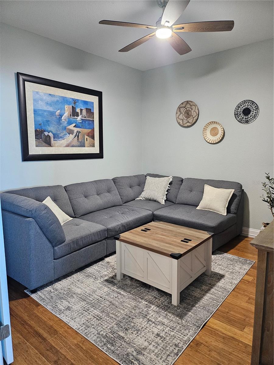 HALIFAX LANDING - Residential