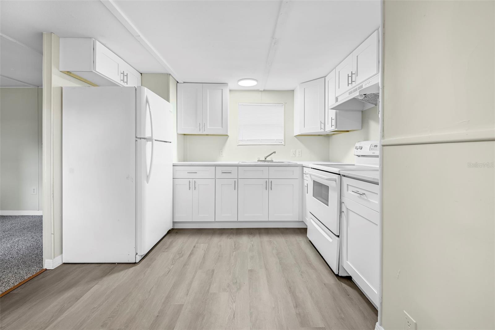 HOLIDAY ACRES UNIT 01 - Residential