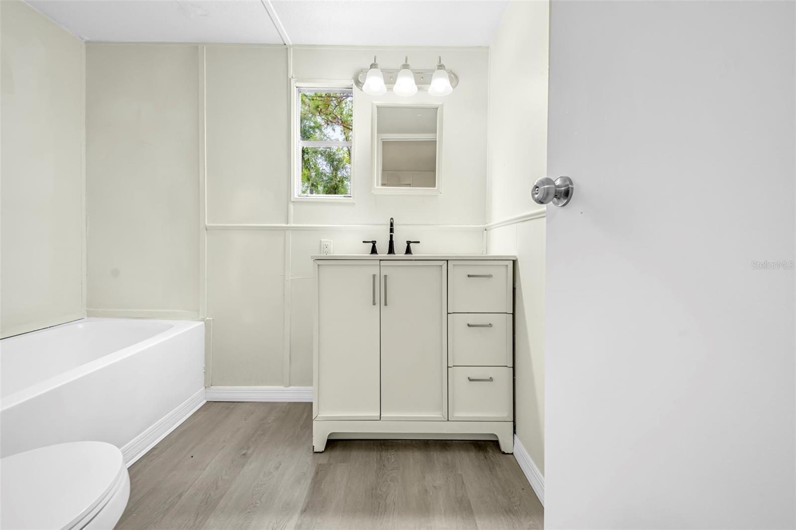 HOLIDAY ACRES UNIT 01 - Residential