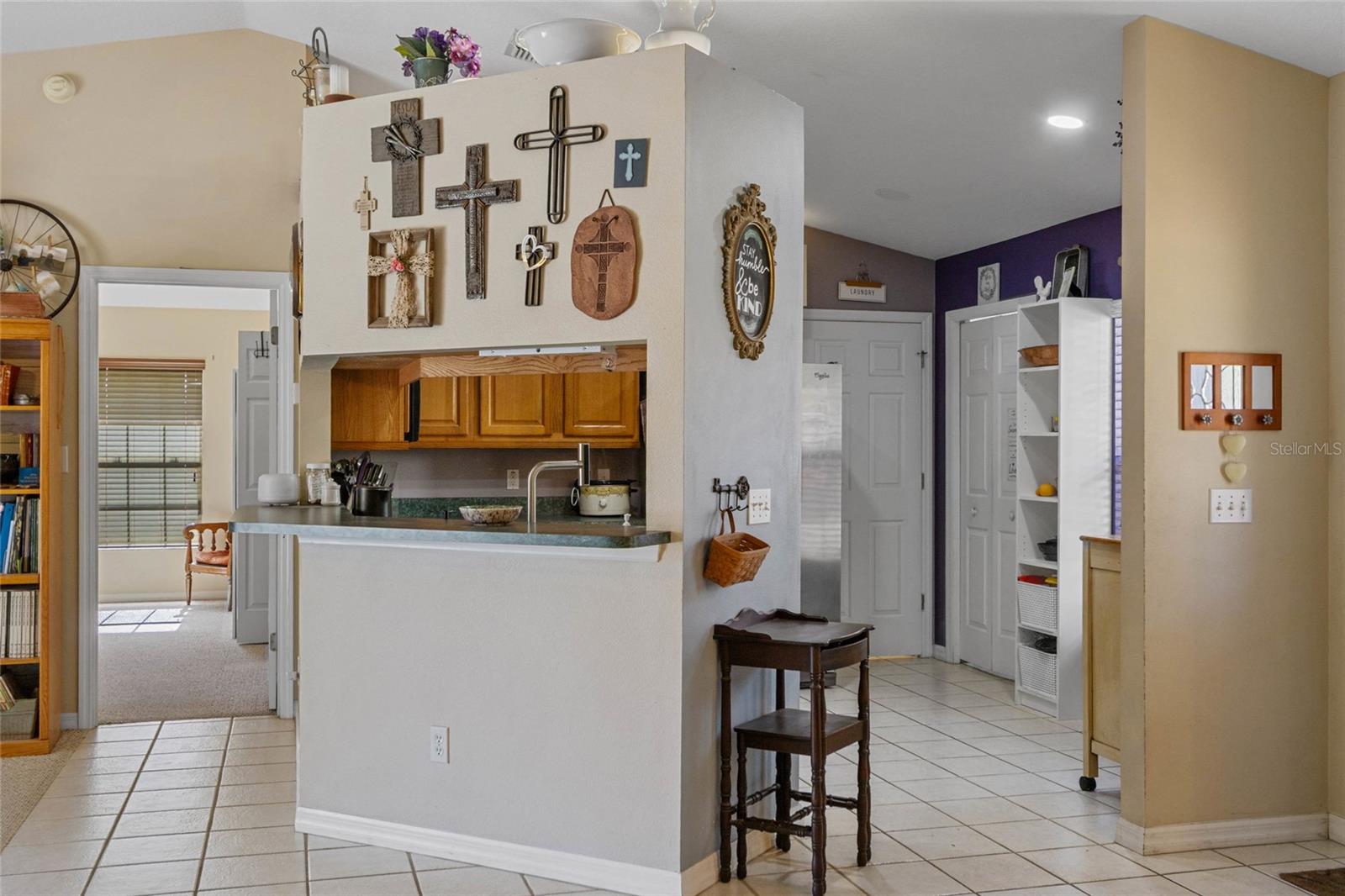 LAKE WEIR GARDENS - Residential