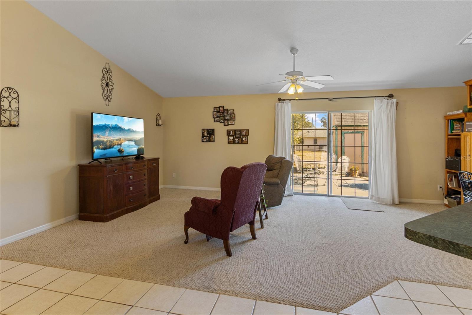 LAKE WEIR GARDENS - Residential