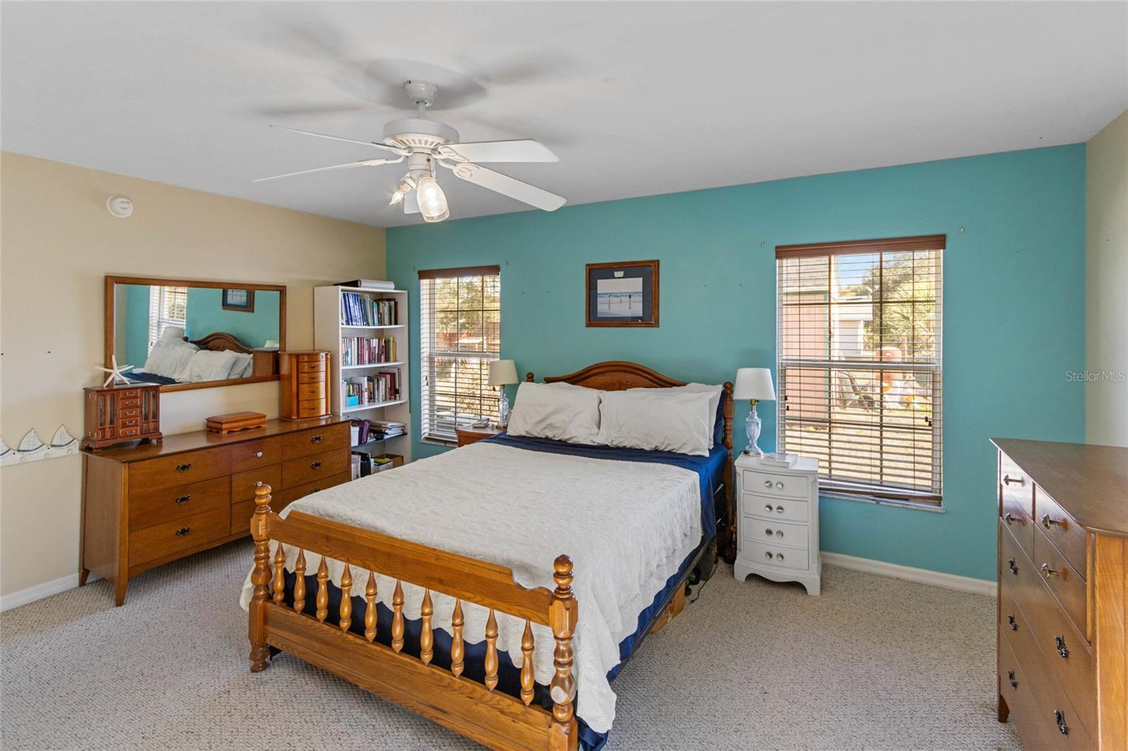 LAKE WEIR GARDENS - Residential