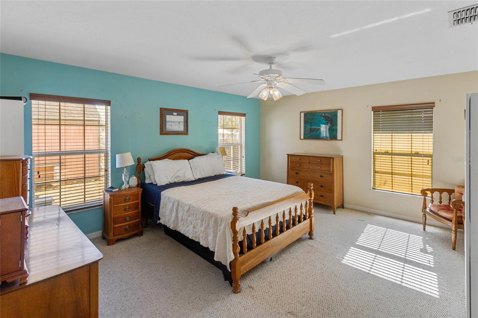 LAKE WEIR GARDENS - Residential