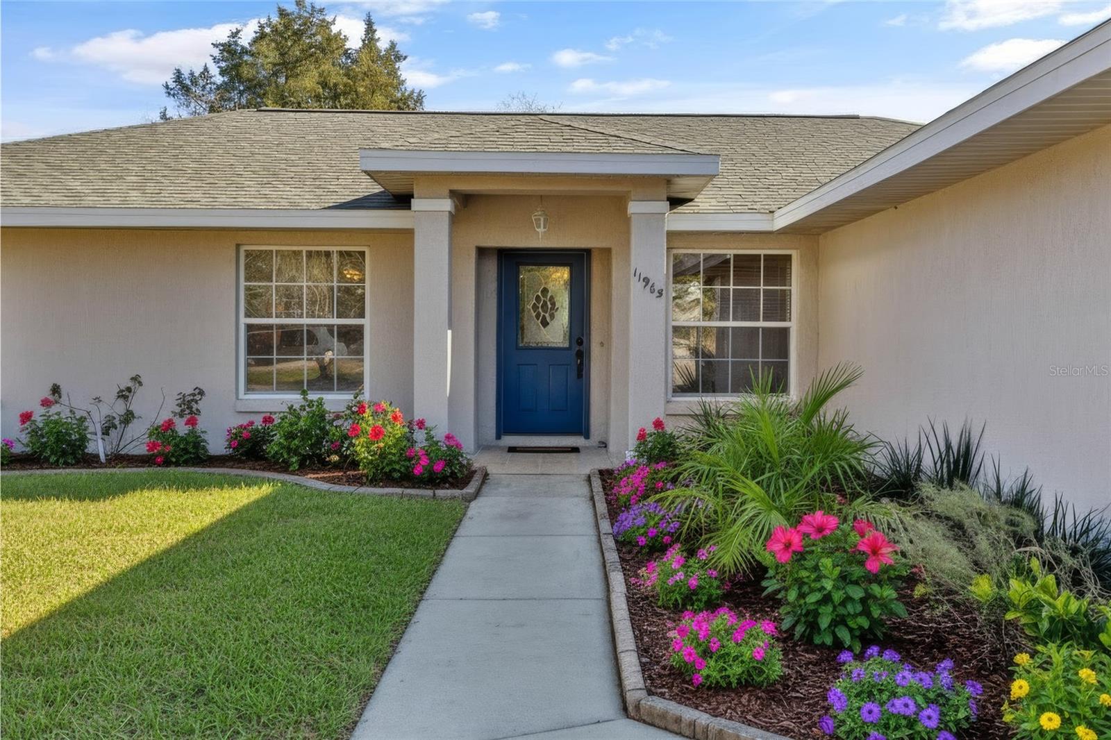 LAKE WEIR GARDENS - Residential