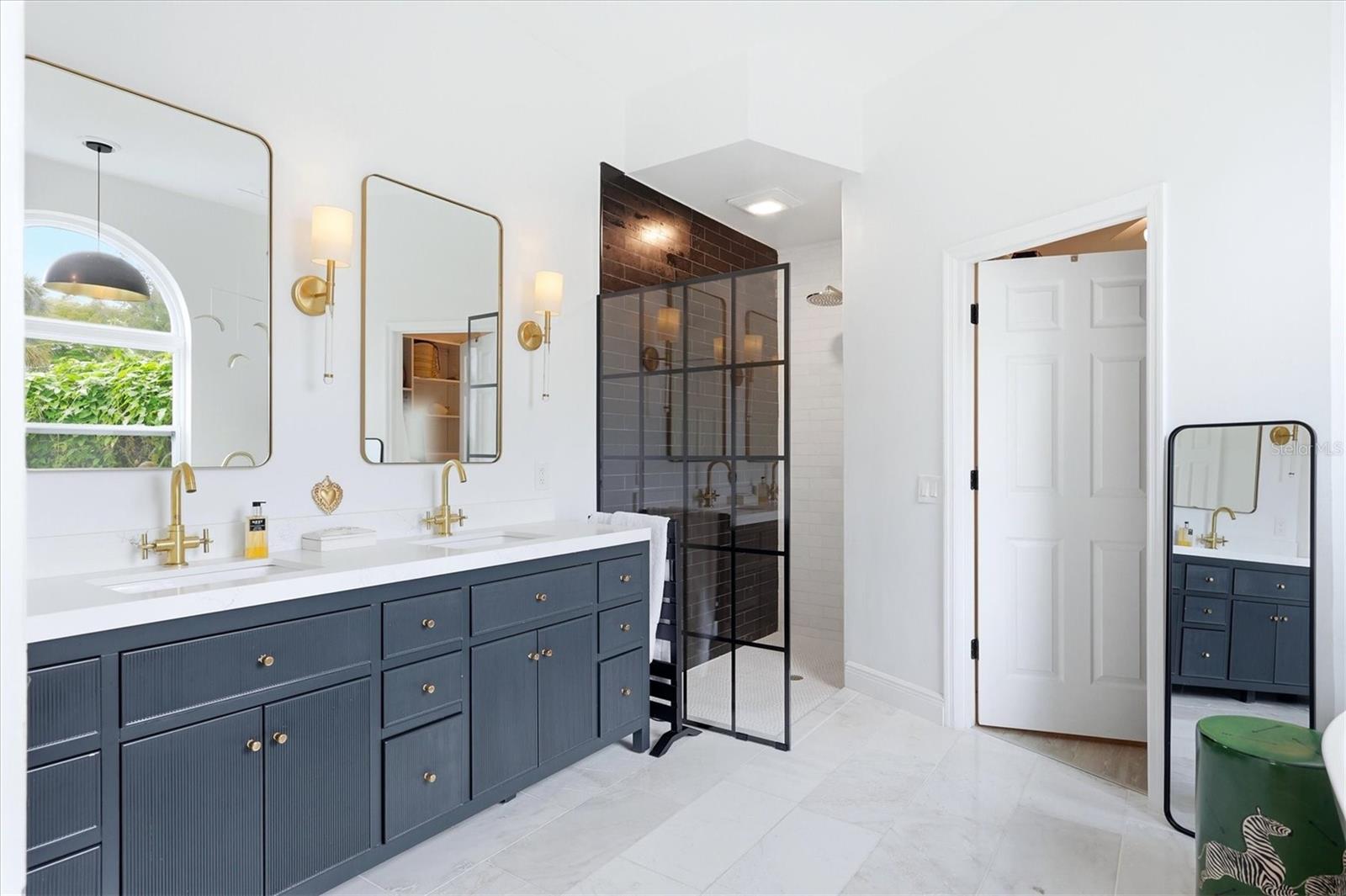 THE LANDINGS - Residential
