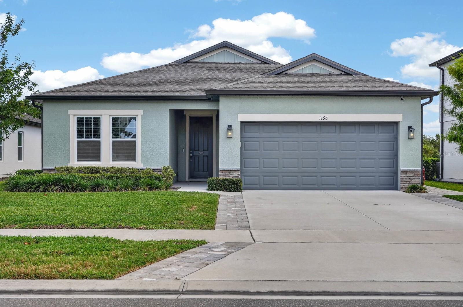 HAMPTON OAKS - Residential