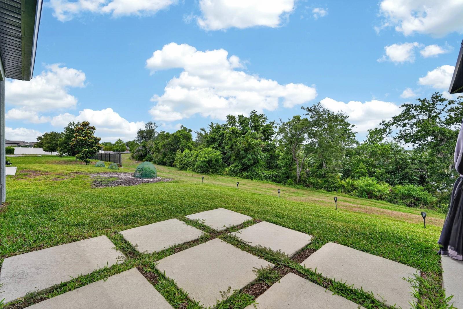 HAMPTON OAKS - Residential