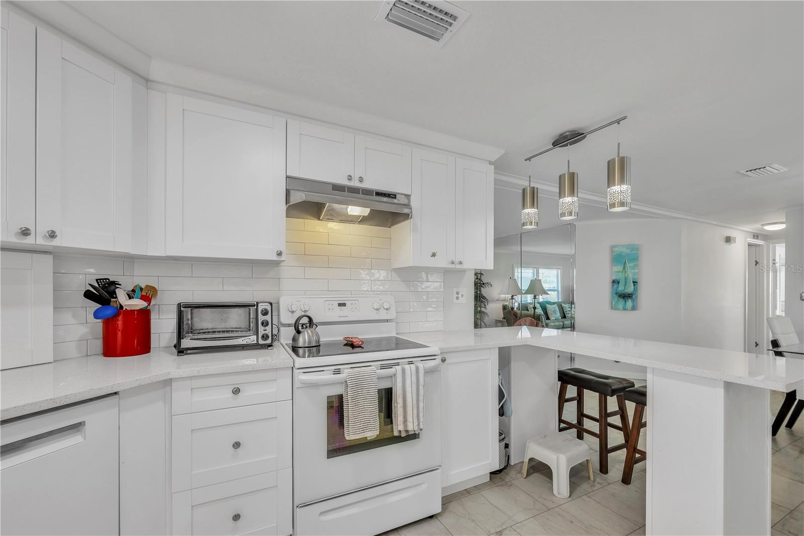 MAPLE LEAF ESTATES - Residential