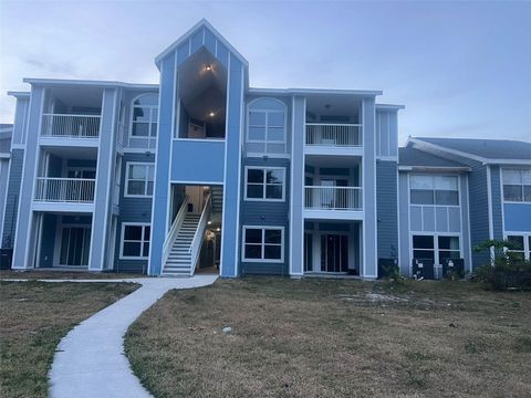 A home in LAKE MARY