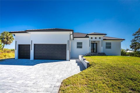 Photo of 576 Mcdill Drive, Port Charlotte, FL 33953 (MLS # C7517494)