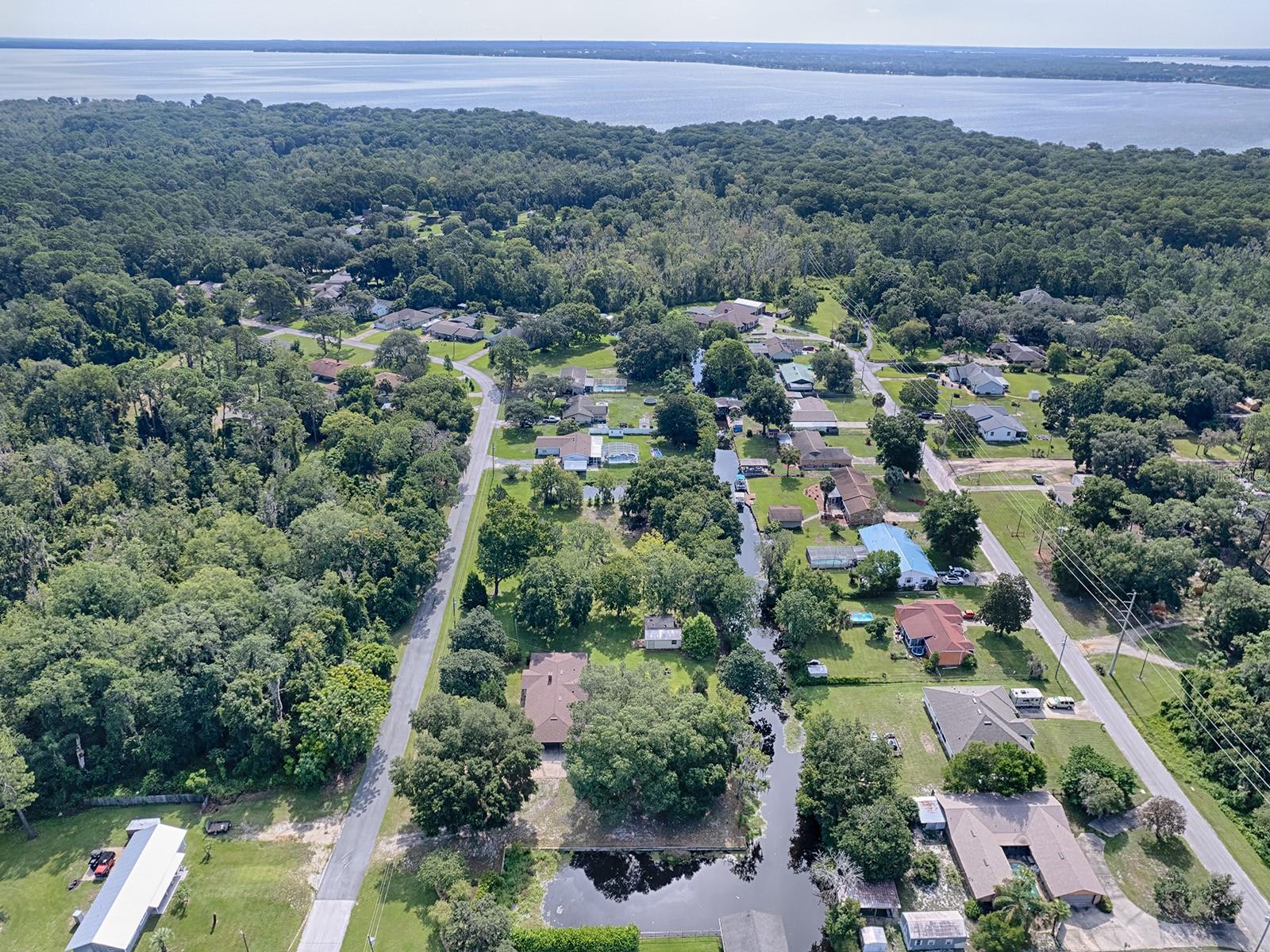 Photo 45 of 64 of 11300 LAKE EUSTIS DRIVE house