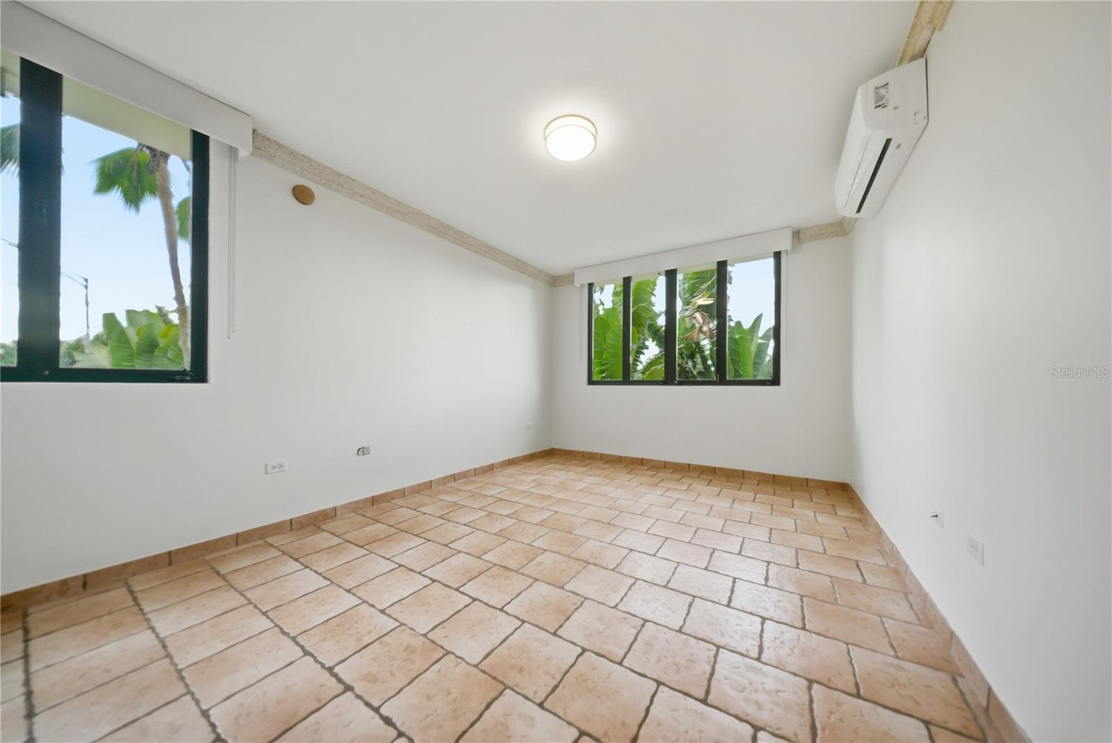 EL DORADO CLUB - Residential