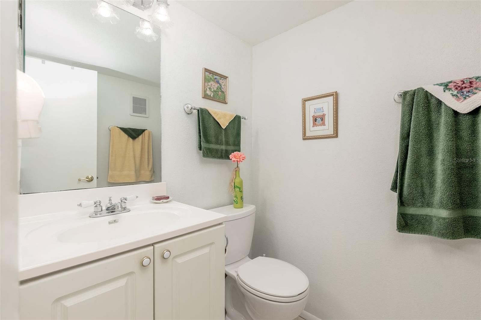 LAKEVIEW OF LARGO - Residential