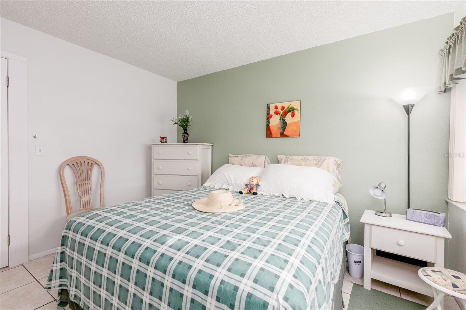 LAKEVIEW OF LARGO - Residential