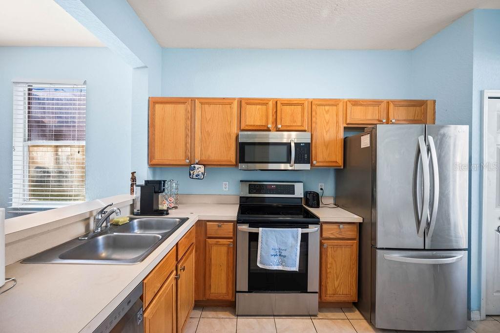 REGAL PALMS AT HIGHLAND RESERVE PH 02 - Residential