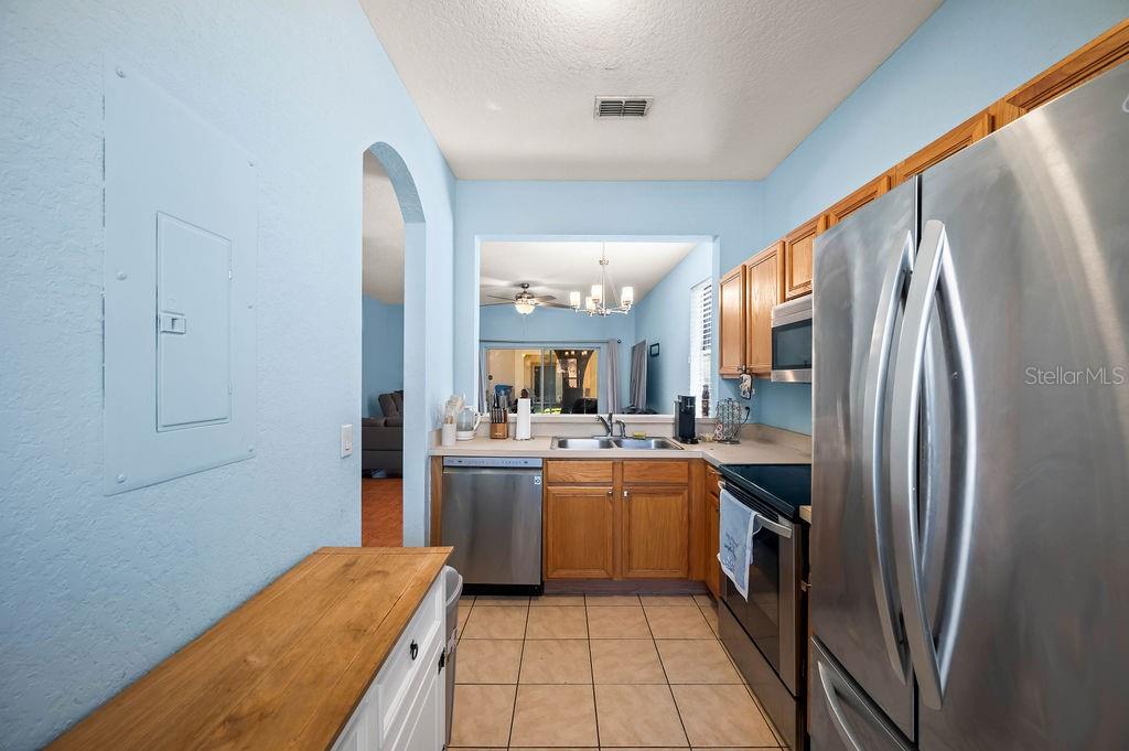 REGAL PALMS AT HIGHLAND RESERVE PH 02 - Residential