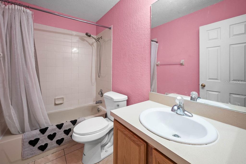 REGAL PALMS AT HIGHLAND RESERVE PH 02 - Residential