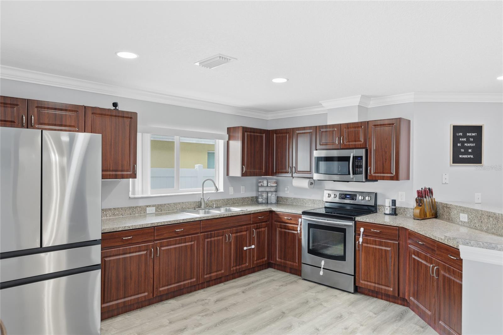 BAYOU PASS VILLG PH THREE - Residential