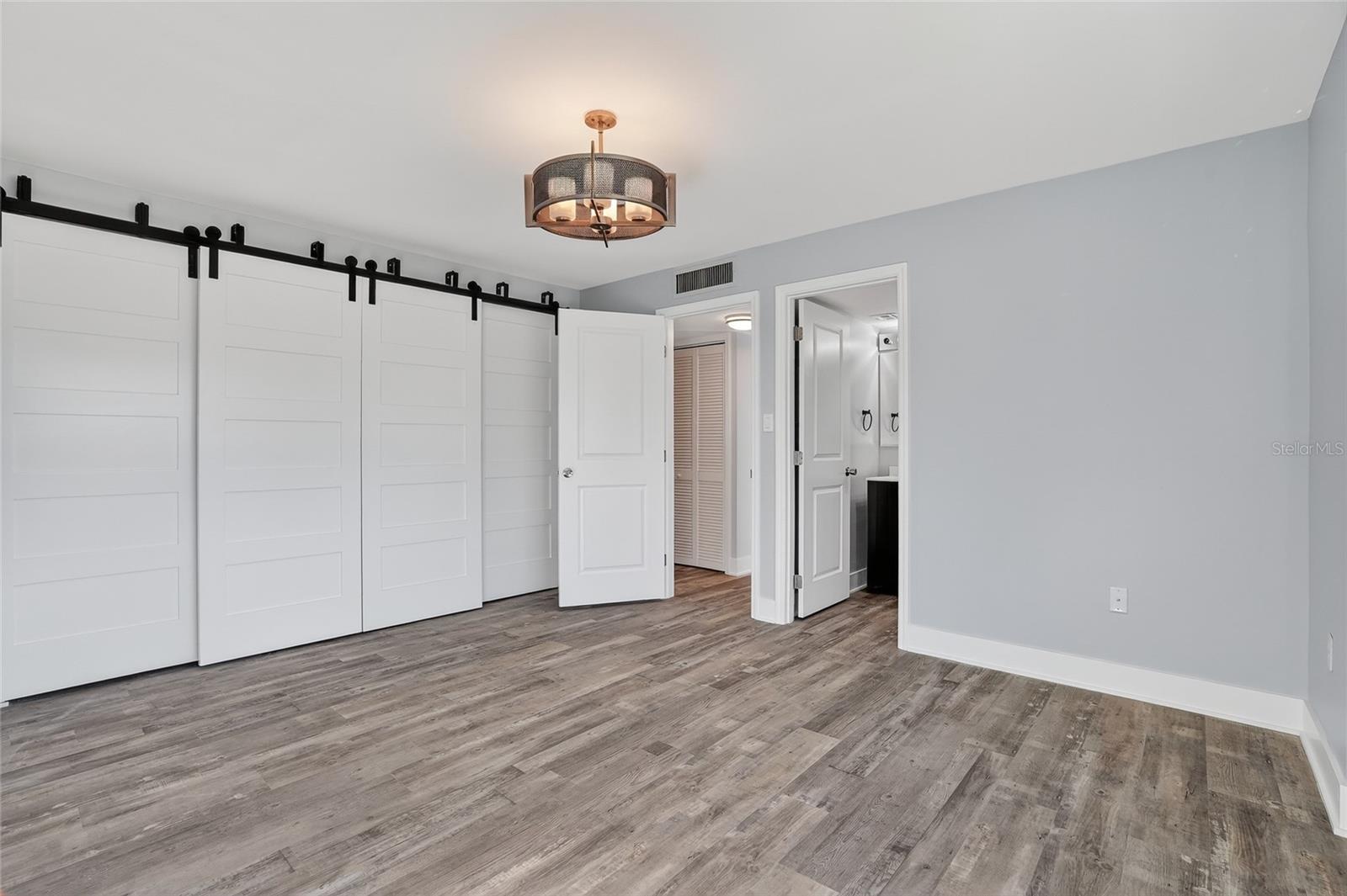 SAND KEY CONDO-BAYSIDE GARDENS I - Residential