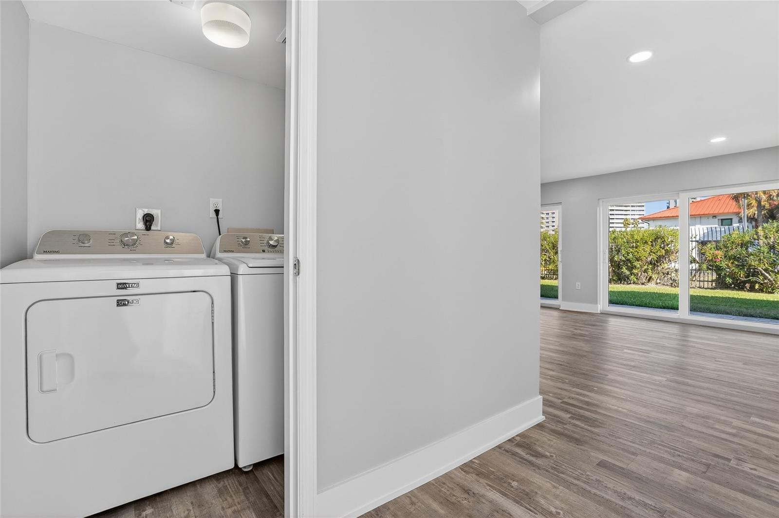 SAND KEY CONDO-BAYSIDE GARDENS I - Residential