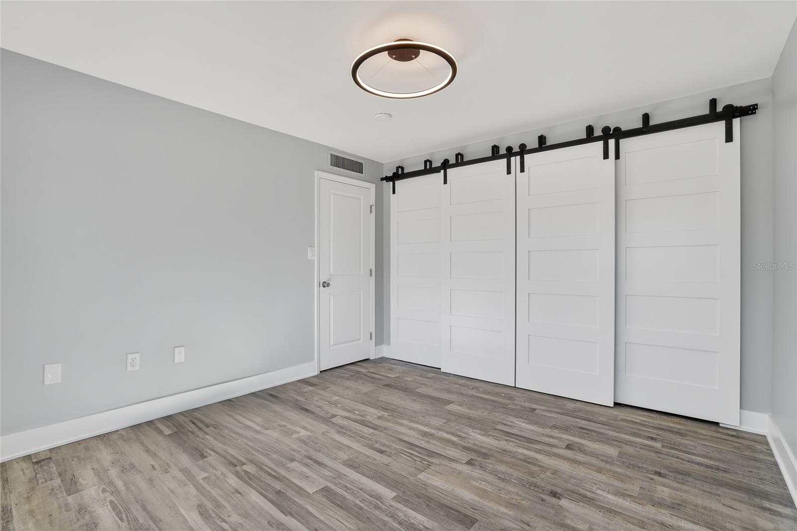 SAND KEY CONDO-BAYSIDE GARDENS I - Residential