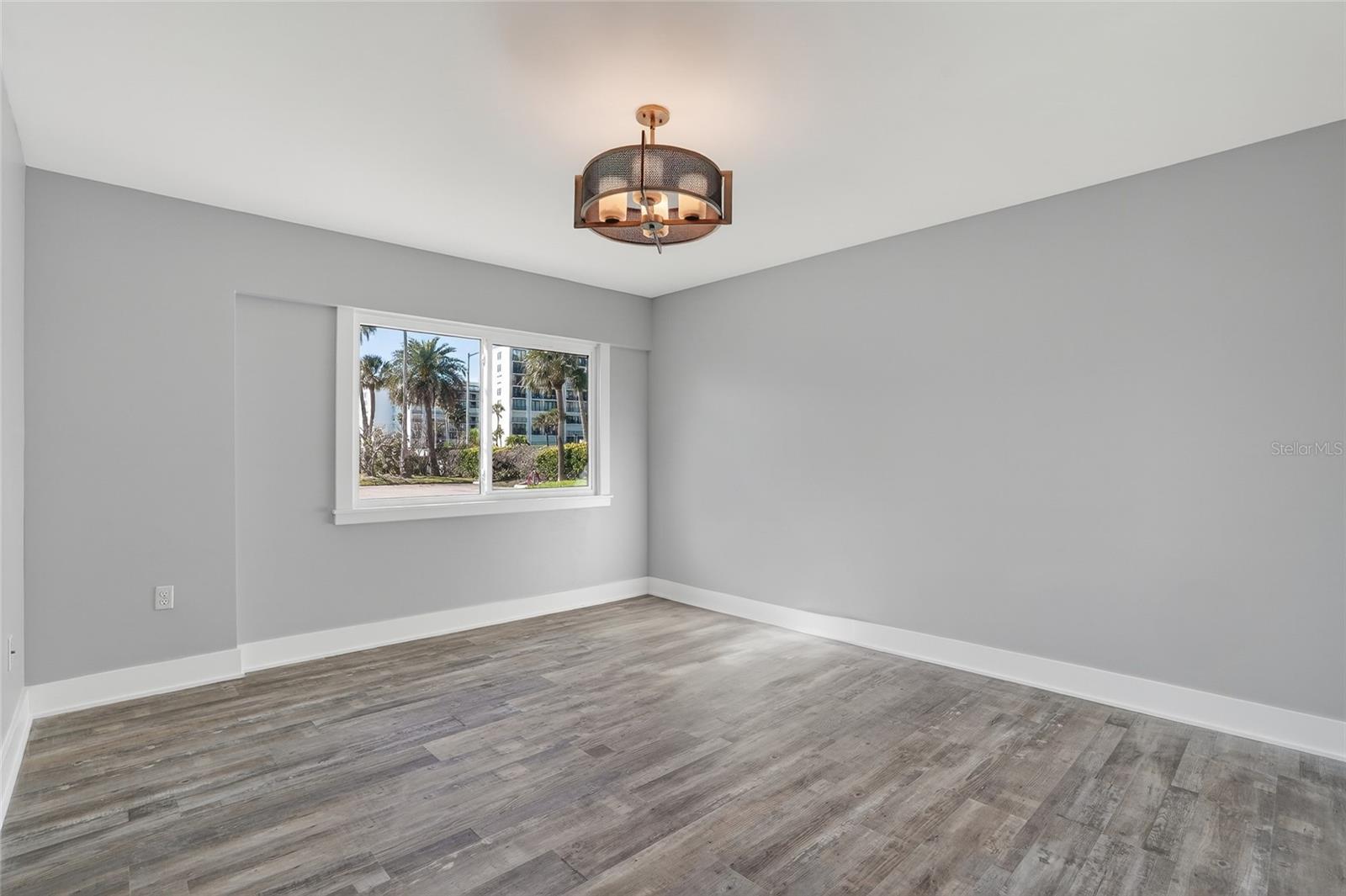 SAND KEY CONDO-BAYSIDE GARDENS I - Residential