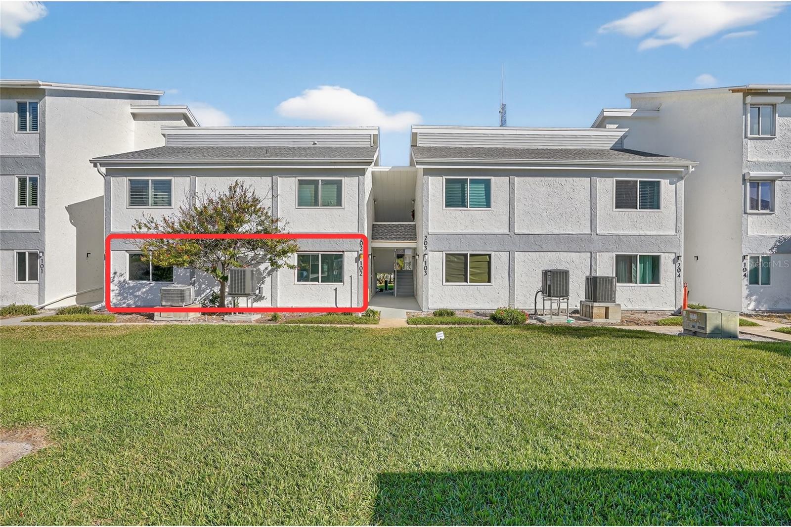 SAND KEY CONDO-BAYSIDE GARDENS I - Residential