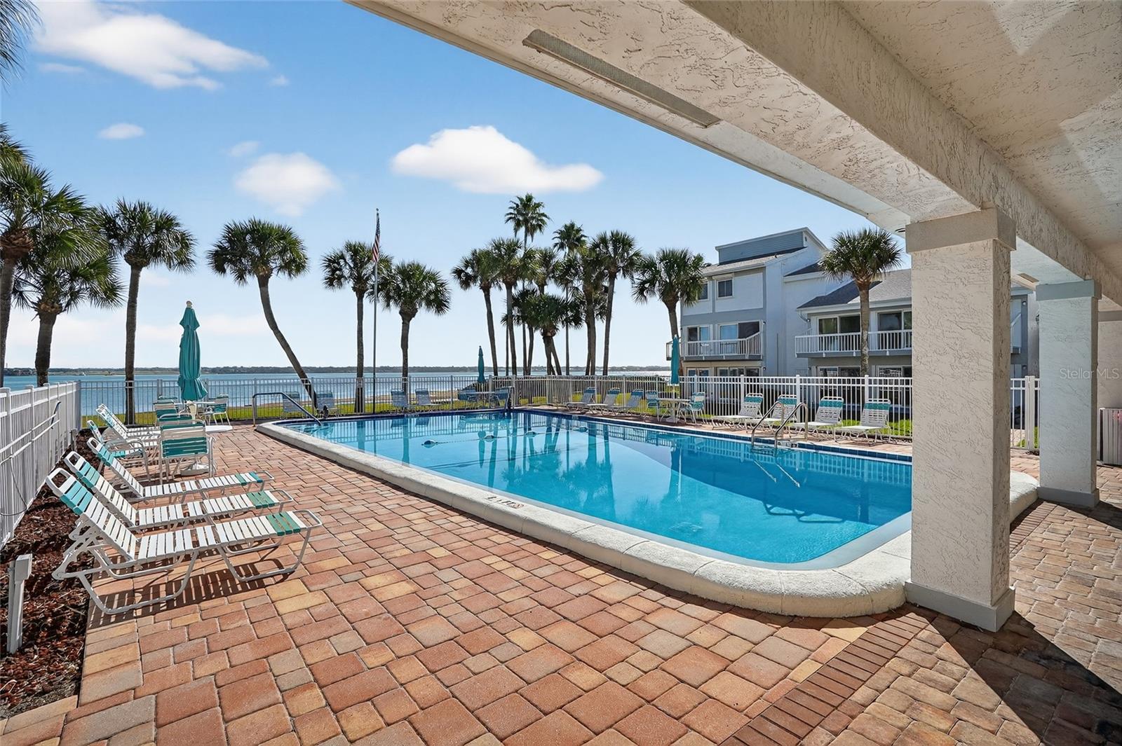 SAND KEY CONDO-BAYSIDE GARDENS I - Residential