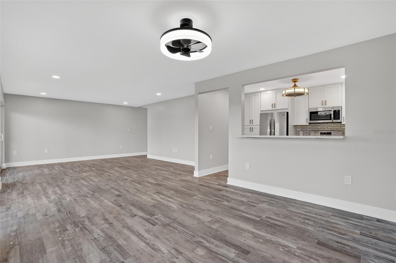 SAND KEY CONDO-BAYSIDE GARDENS I - Residential