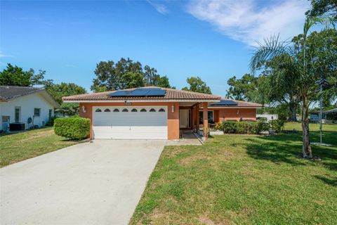 Photo of 1632 Heather Place, Palm Harbor, FL 34684 (MLS # TB8429919) Photo of 1632 Heather Place, Palm Harbor, FL 34684 (MLS # TB8429919)