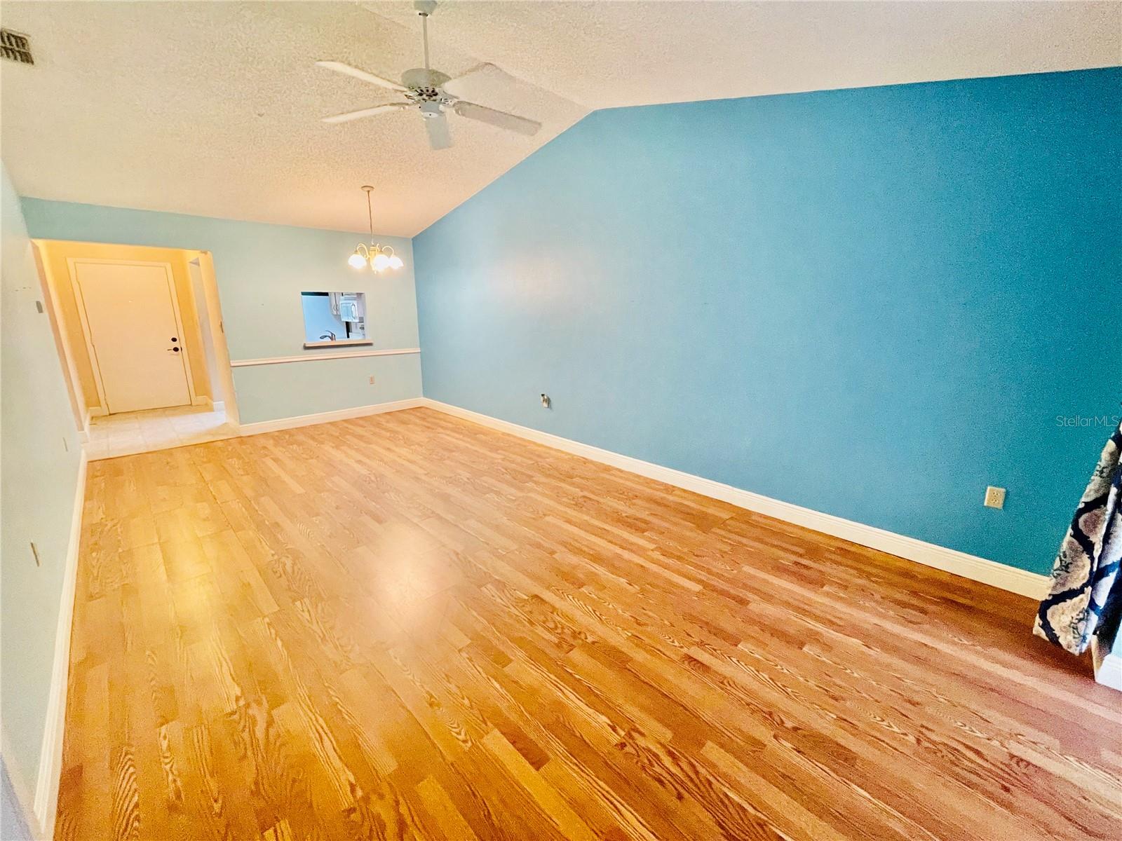 BAY PARK ESTATES - Residential