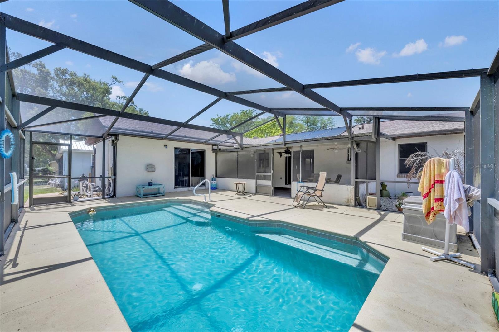 PLANTATION ESTATES UNIT 18 - Residential