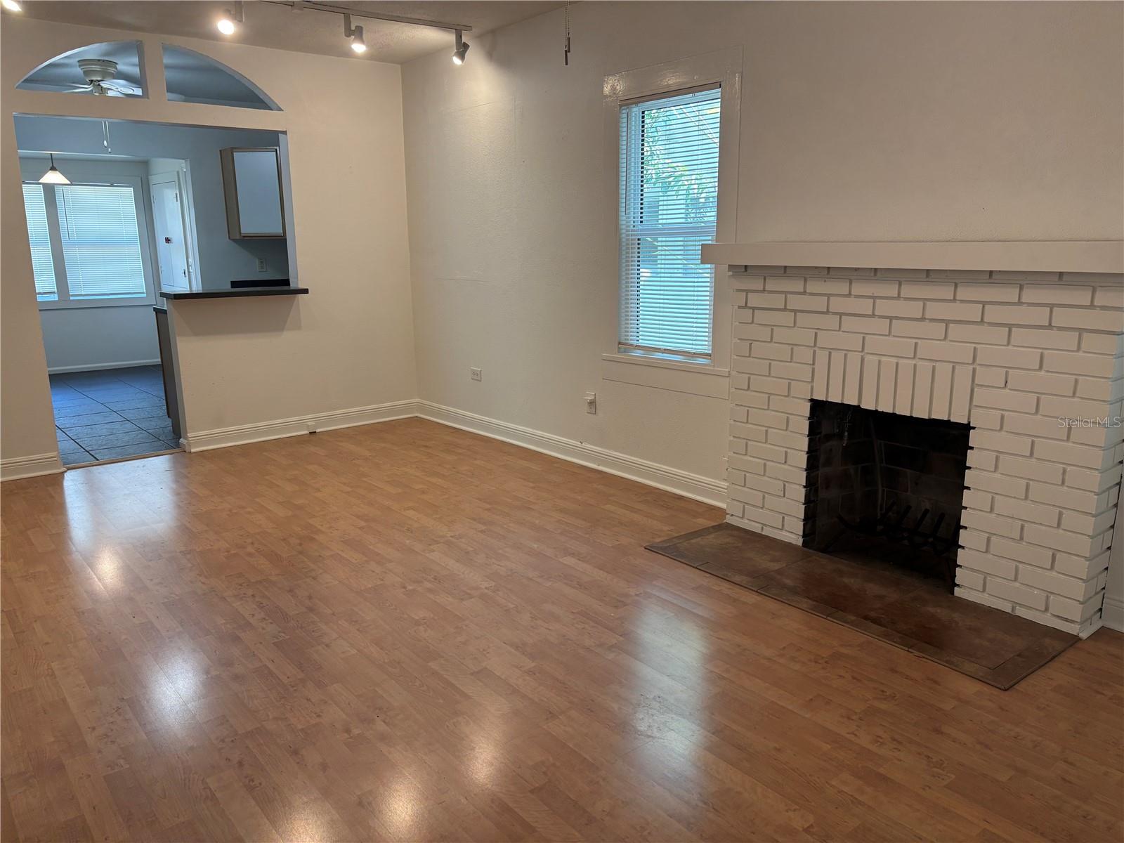 1231 HIGHLAND STREET N