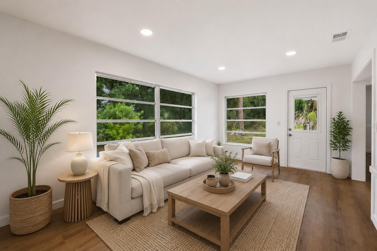 KENSINGTON PARK - Residential