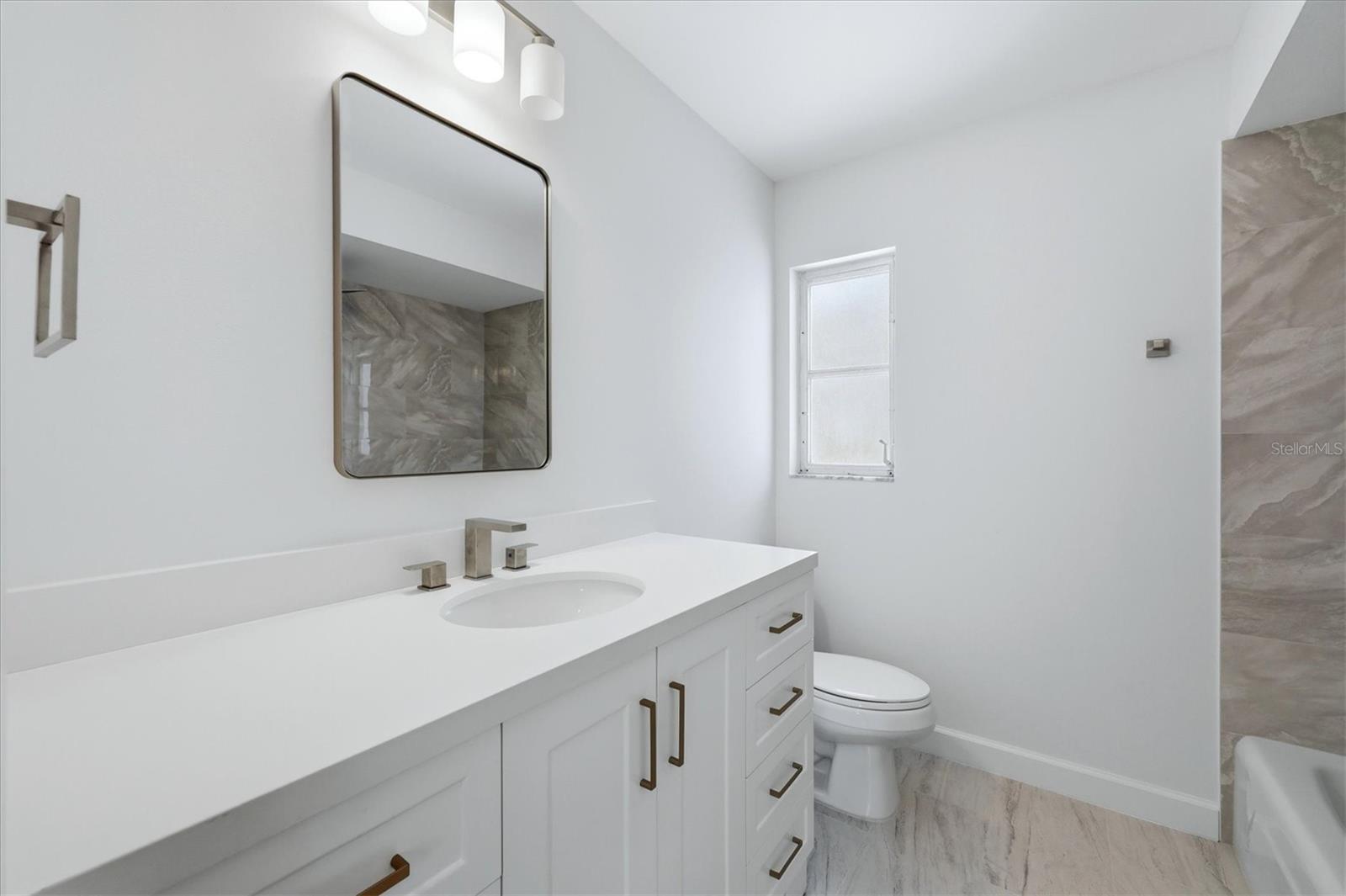 KENSINGTON PARK - Residential