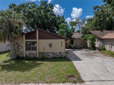 A home in LAKELAND