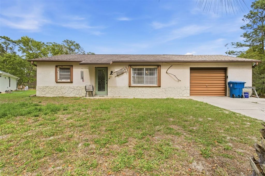 Photo of 11155 Gifford Drive, Spring Hill, FL 34608 (MLS # W7884732)